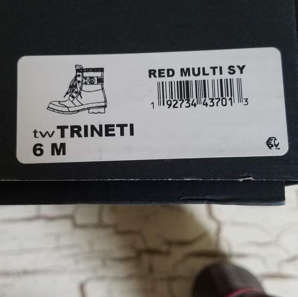 NEW Tommy Hilfiger 6 Waterproof Boot Red Trineti - Picture 9 of 13